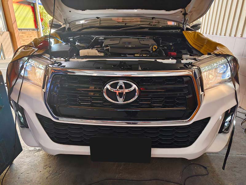 ซ่อมแอร์ Toyota Revo