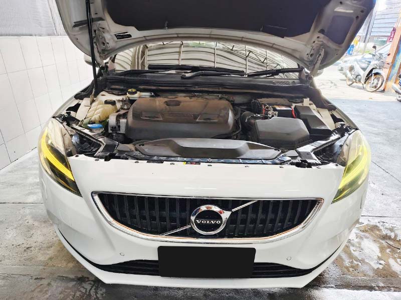 ซ่อมแอร์ VOLVO V40 T4