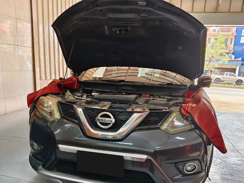 ซ่อมแอร์ Nissan X-Trail T32 แอร์ไม่เย็น